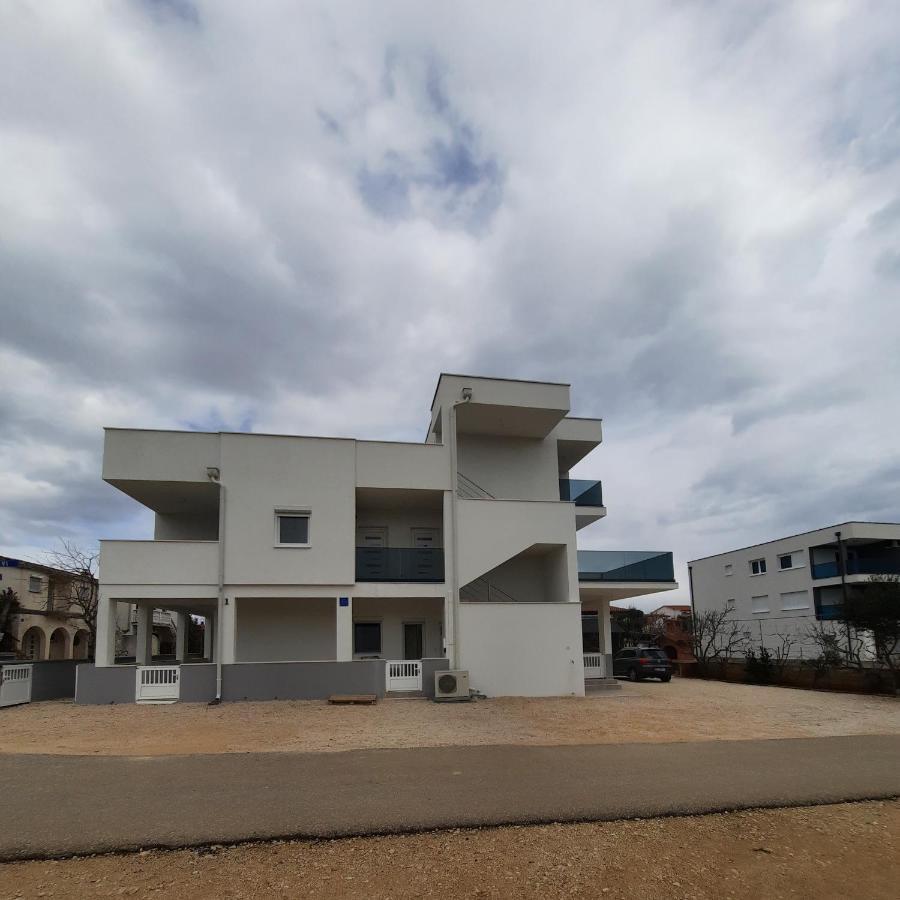 Apartments Matkovic Vir Exterior photo